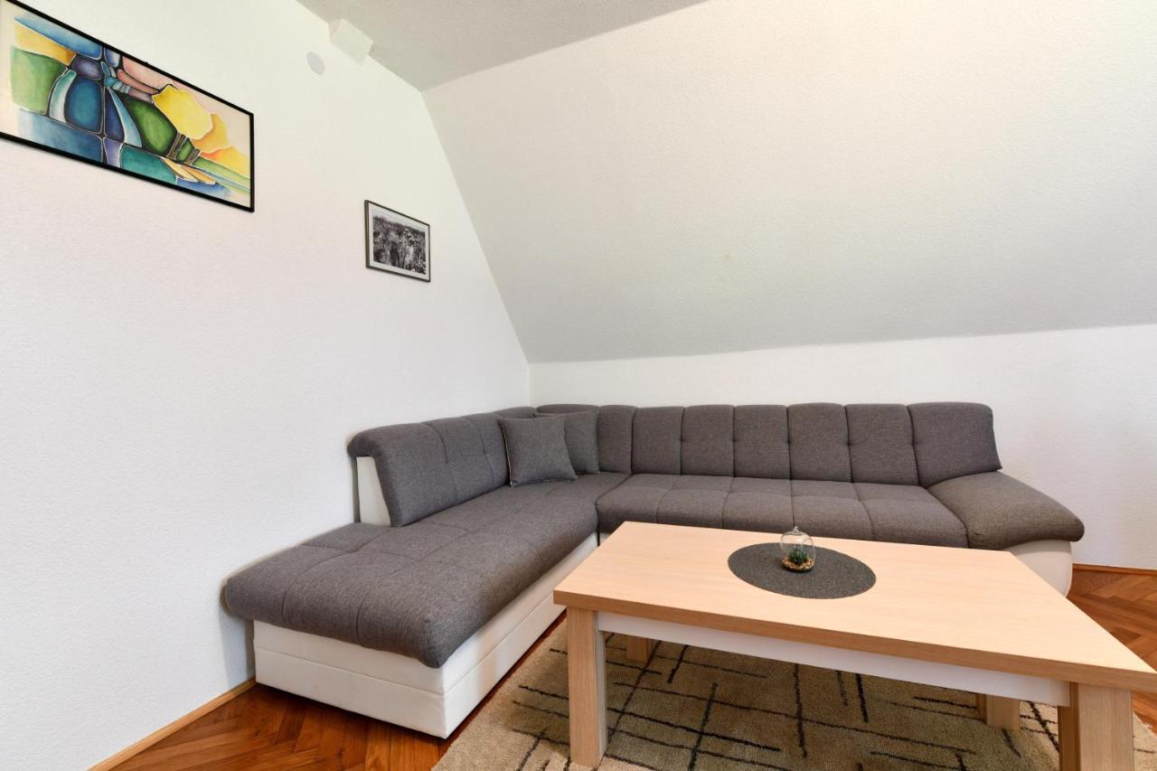Apartman Petra Plitvička Jezera Eksteriør bilde